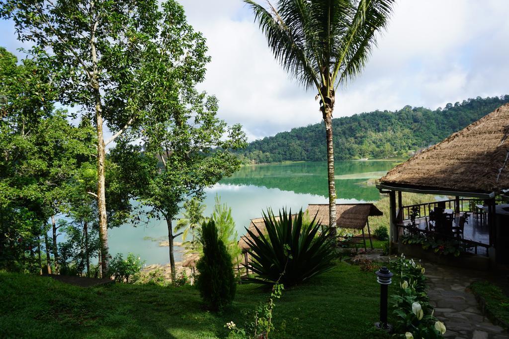 Отель Green Lake Linow Tomohon Экстерьер фото
